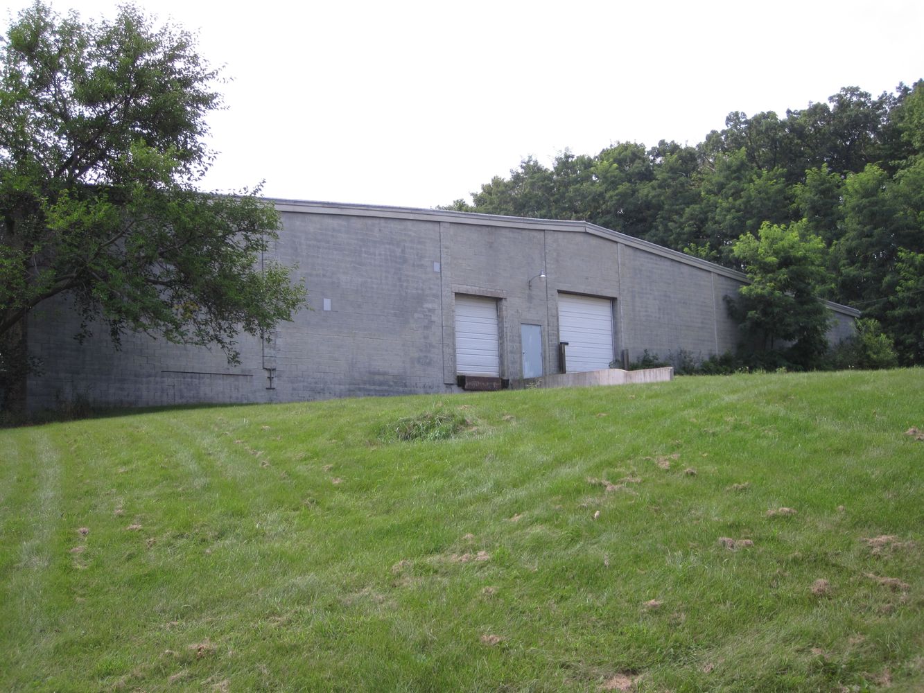 864 West St, Watertown, WI 53094